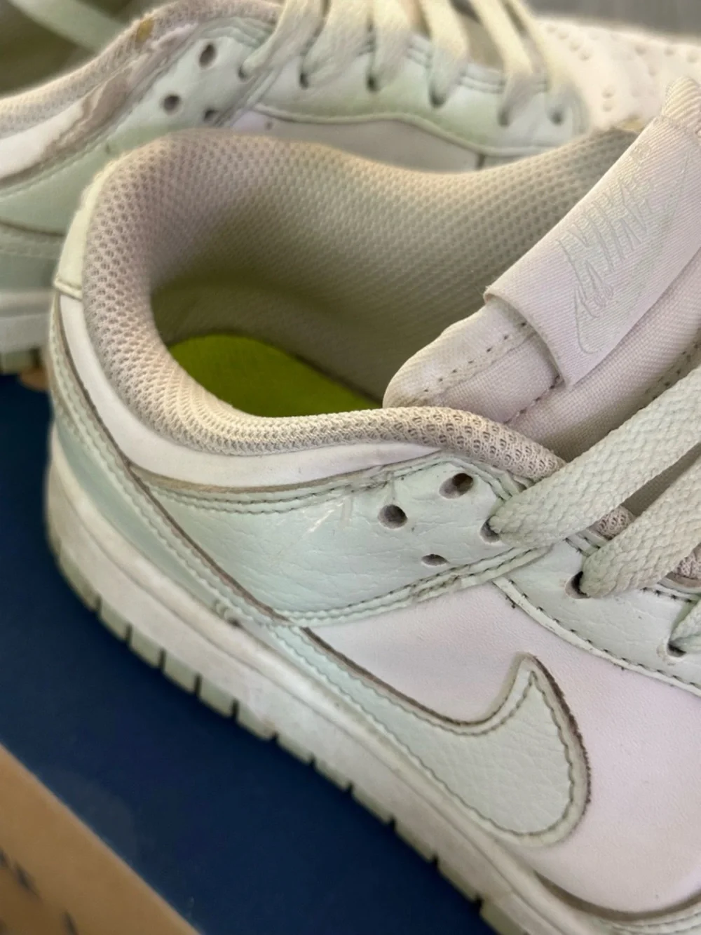 nike dunks - mint green - Picture 6 of 7